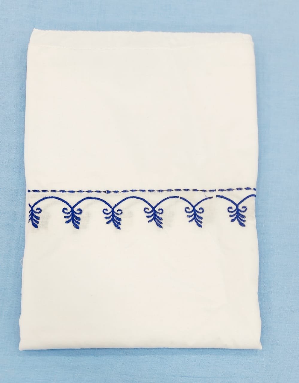 white_embroidered_hazooriya_mrp_450